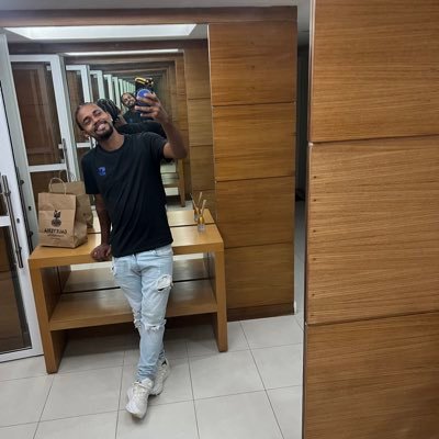 wiverson_7's profile picture. // @adidasbrasil// Paraíba do Sul Rj e BH// 21y// 08/02/19😭👼🏽 19/05/22🖤✨