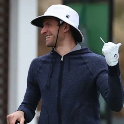 whomas72's profile picture. .