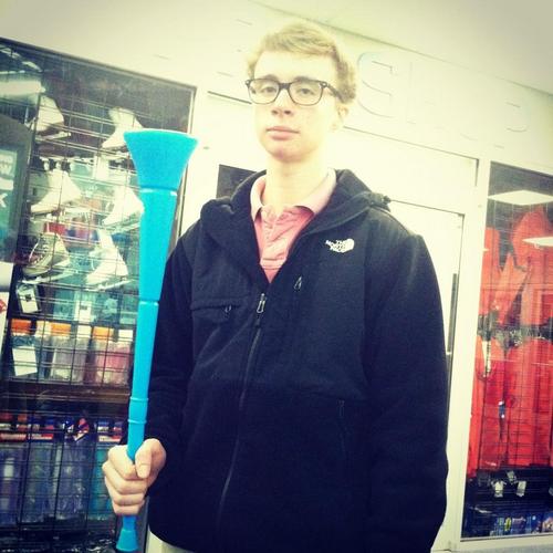 neighborjimbo's profile picture. music=swag