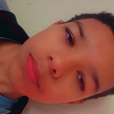 modeldesignZNS's profile picture. 