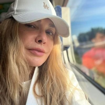 GibsonAgne1844's profile picture. worked at Clothig and Textiles 
studied at university of Oxford 

Lives in Birmingham United kingdom