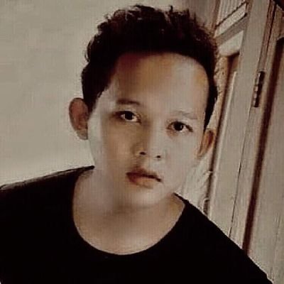 | (👼Tuesday, December 28, 1999) ♑ #capricorn | email: murtaqiiyazid1@gmail.com | fb: Murtaqi Yazid | ig: @murtaqi.yazid |