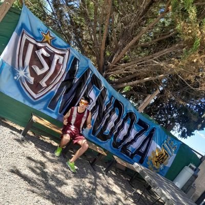 Mendoza Argentina

drummond es drumless

fanatico de lujan sport club🍷