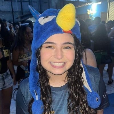 gosto de assistir filmes e de reclamar do meu curso