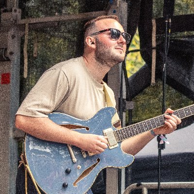 Geooooooorge's profile picture. Guitarist for Malah Palinka & Blue John