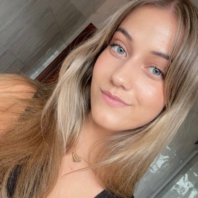 oliveira_xulia's profile picture. ça va fresh