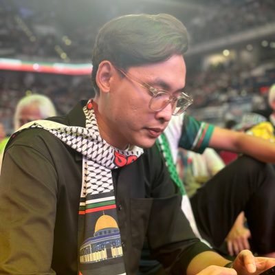 Aku aktif politik di TikTok : https://t.co/p59N2BB1tv