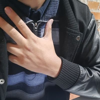 AlexGarcia93492's profile picture. 