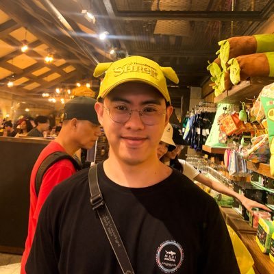 SeffRollins's profile picture. Harp is my voice.