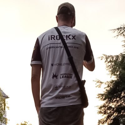 iR0CKx's profile picture. Founder  @otherscantbeat