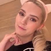 Maryalina742's profile picture. Am single with 2 kids and am looking for someone serious 🥰🥰🥰🥰