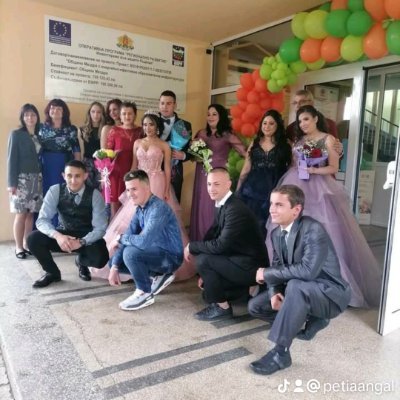 PetiaAngelova6's profile picture.