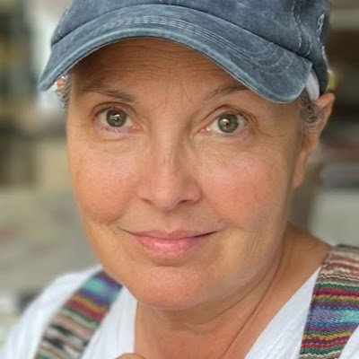 kimcarlton42's profile picture. 