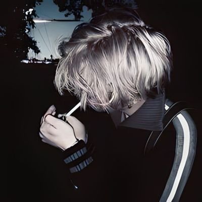 e4awe's profile picture. 