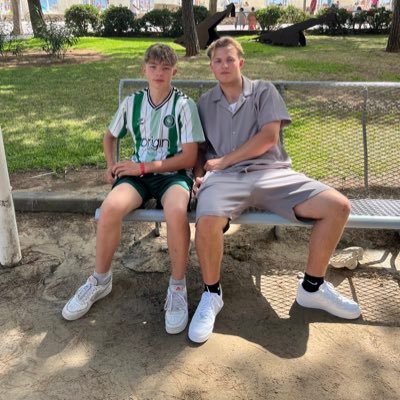 EvanRedworth's profile picture. 20 | Wycombe Wanderers Fan 💙 | 23/92 |