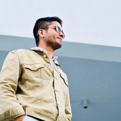 Johnny024042015's profile picture. 