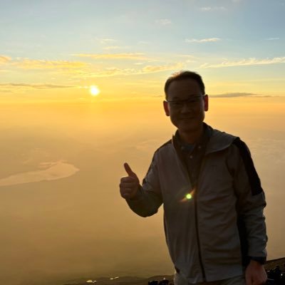 小澤亮司/バツ2/学びの場金谷代表/子ども向:レゴや絵本を使ったプログラミング&英語オリジナルレッスン/大人向:英会話超入門/エンジニア→40代転機→50歳で中英教員免許取得/55歳起業/フルマラソン55歳5:55→58歳4:59/指の体操継続で身体脳心の健康をゲット/61年間の人生経験で感じたことを発信中