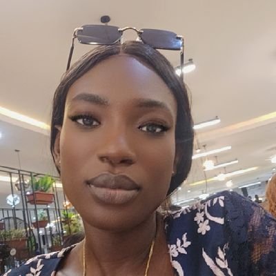 abiolachic_'s profile picture. new account lost my old one | Backed up by God | ómó oná áré kánkánfó | Entrepreneur | Live, love laugh & pray✨️