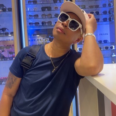 nelsvlog's profile picture. page and YouTube nels vlog