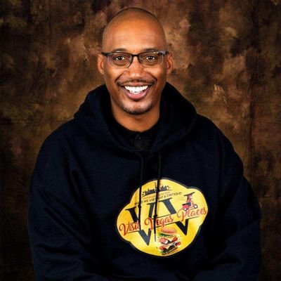 🎧Tune in to Visit Vegas Places with Coyal🎙
Episode every Friday @ 12pm PST
Podcast
https://t.co/n4cbhgIPkG