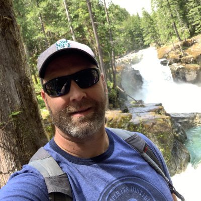 DavidBond1020's profile picture. 