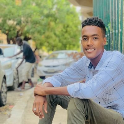 alish_osma32308's profile picture. 