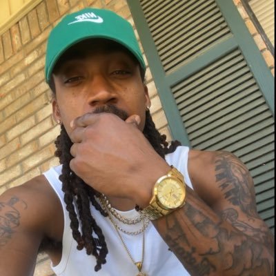 My name is Riley I'm 334yrs old Im An Army Veteran n I Was Born Outrageous!!!!!! #RIPPOOKY I LOVE YOU BROTHER