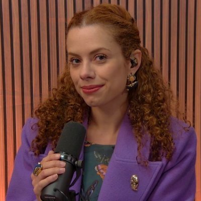 Apresentadora @iclnoticias 📺🎙️ 10h30 no Em Detalhes e 18h no ICL N2. No IG: @ gabyvarella
⏪ @uol, @radionovelo, @cbnoficial, @jornaloglobo, @revistaepoca etc