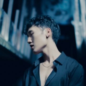 itssoren_'s profile picture. Probably somewhere making music