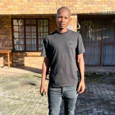 CliffordMa30389's profile picture. 