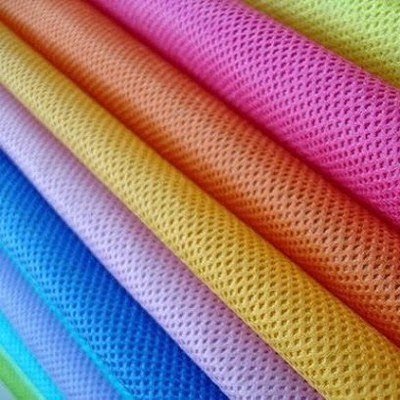 We are one of the leading reputable enterprises in Vietnam operating in the field of manufacturing and supplying spunbond nonwoven fabric and shopping bag