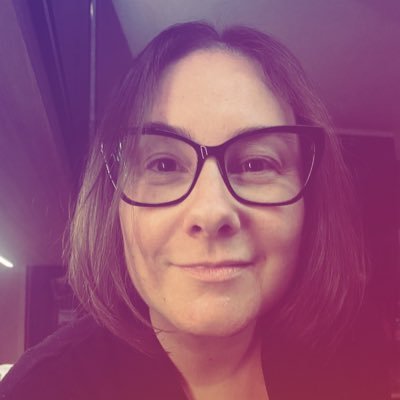 barbarabastos's profile picture. colorada na certidão ❤️ #listeningisloving #psitwitter @coletivo_rendeiras e @clinica_mood_me no insta