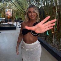 Cat xxx (@catdart_) 's Twitter Profile