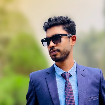 এককের পর দশক, অযুত এর পরে নিযুত
বছর ধরেও আমার মতো কাউকে পাবে না,
আমি তো ইহা, যাহা তাহাদের মতো নয়😎