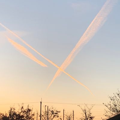 yoshihiro11181's profile picture. ジレンマドラマティックに数曲歌詞を提供 音楽、スポーツ(バスケ)、アニメ(桜蘭高校ホスト部、弱ペダ、デジモン)、 マンガ(おおきく振りかぶって)が好きなどこにでもいるAB型特殊系凡人