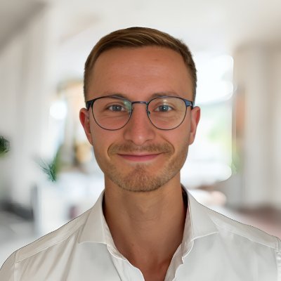 ⚡️ Founder @SovreignX
Free Bitcoin business resources👇