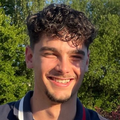 simonb2l's profile picture. la prizon cé dure mé la saurti c sur