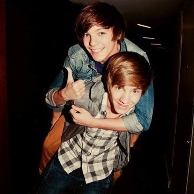 Jemmacliford95's profile picture. NATHAN JAMES SYKES FOLLOWED 5th April 25 !!!!