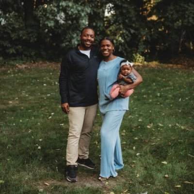 Head Football Coach @LeoLionsHSFB • Quincy Alum • C.H.E.A.P • #GirlDad