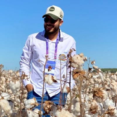 • Tem pessoas que só pensam em dinheiro, festas e bebidas… eu sou uma delas! Agronomia- Fasb