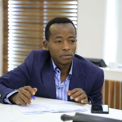 LamaroMengistu's profile picture. Advisor @AddisAbabaCityCouncil 🇪🇹; Research & Communication Manager at a hospitality; Vetran PR in public sector; teacher for years.