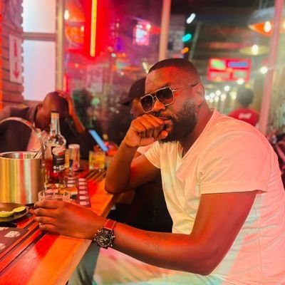 ✋🏼delay not🙅🏾Denial|Listen👂Learn👩🎓Grow😎|Tongabull🇿🇲|♏|6.2'tall|🍀@celtics☘️🛑@mancity💙@PowerDynamosFC|Art༆design|MoE Mentor👨🏾🏫|Entrepreneur👩💻
