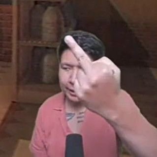 yoichiiwws's profile picture. cita citaku menjadi org kaya dengan total uang 900 triliun