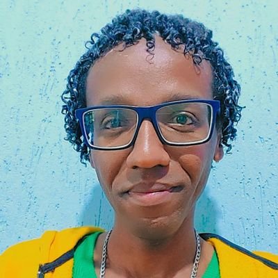 Talvez eu tenha alguma opinião sobre certas coisas ... Ah sei lá ... Falo mesmo ... melhor não neh