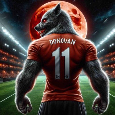 Donovan62620's profile picture. ReD MooN