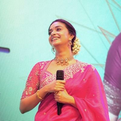 Januu_007's profile picture. @actorvijay | @KeerthyOfficial | #MSD | #Messi