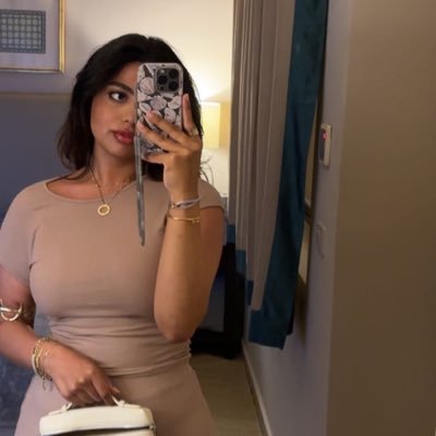 Judyyyab's profile picture. dxb/kwt