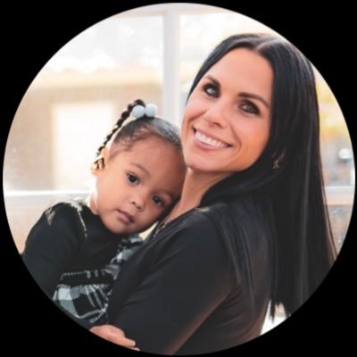 sdavis41011's profile picture. I walk fast and prefer to be dressed in black. 🖤 👶🏽 Brynleigh Reese 👶🏽 Nalani Kai 🐾 Carter 🐾 Semper #AppleTeacher #ISTECertifiedTeacher