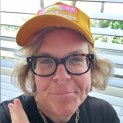 TheDigestionDoc's profile picture. 💩Gut Health-Pickleball-Self-Love ❤️ Improve your Energy by fixing your digestion. 🧠 Critical thinkers welcome… 💊 Big PHARMA not.  🎓DC, LDHS, LIHS