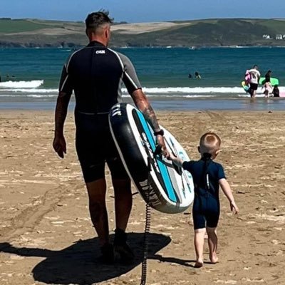 CCFCLP's profile picture. Proper Job and Bathams enthusiast. Love Coventry City. Finally father to a son after 3 amazing girls in a row 💙💙